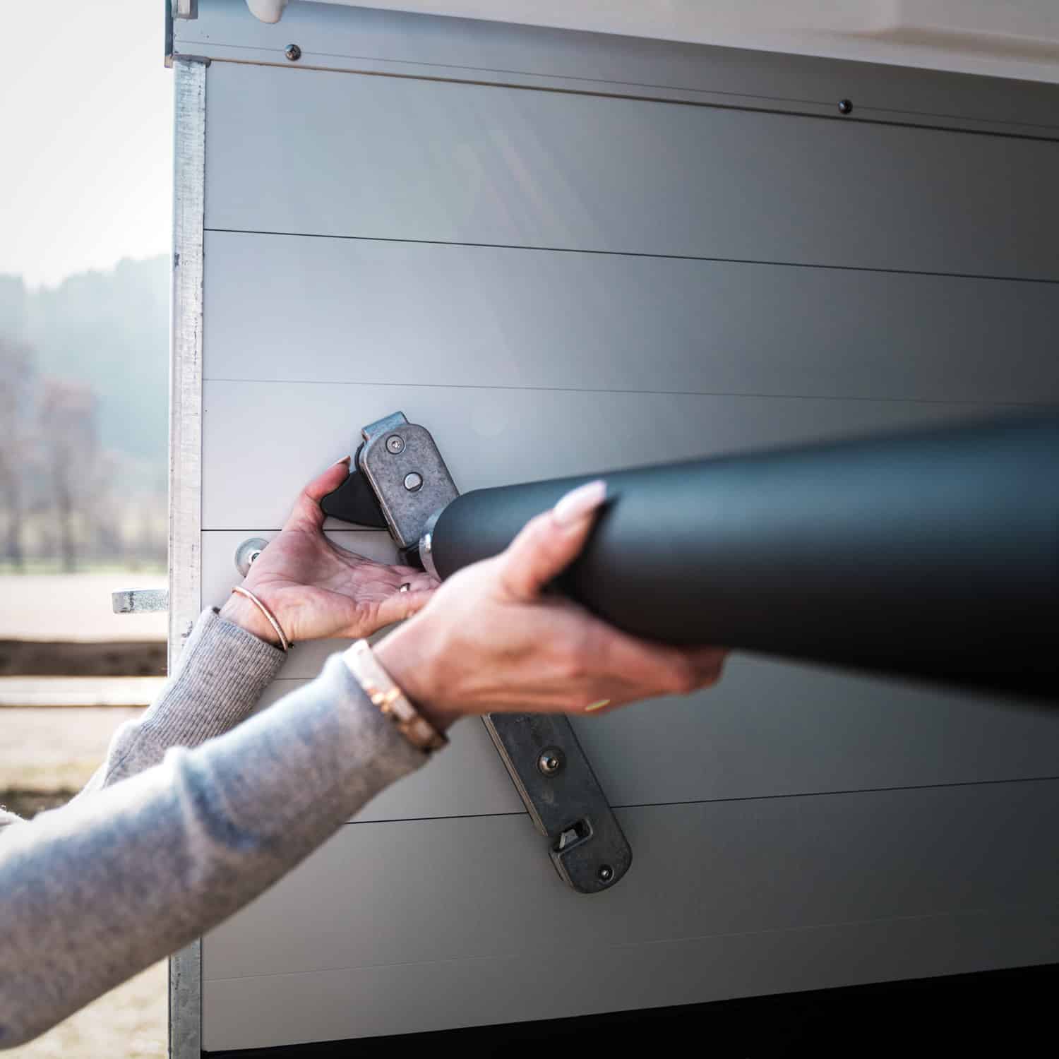 Pferdeanhänger Humbaur Xanthos 2400 kg mit Aluminium Seitenwänden, Aluboden• – Bild 7