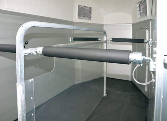 Pferdeanhänger Humbaur Xanthos 2400 kg mit Aluminium Seitenwänden, Aluboden• – Bild 4