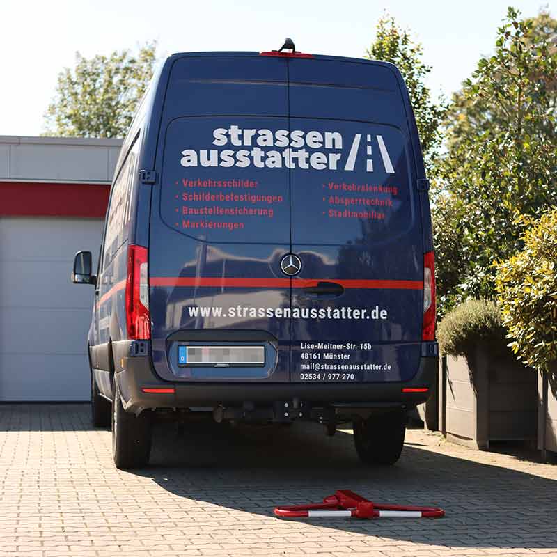 Parkplatzsperre flexibel, umlegbar mit Rundrohrbügeln, Profilzylinderschloss – Bild 8